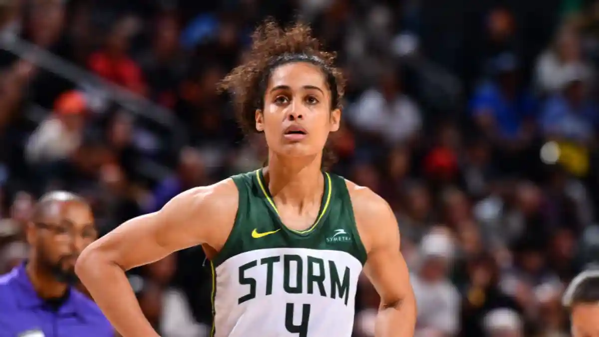 2026 WNBA Offseason Tracker: LIVE Free Agency, Trades & News